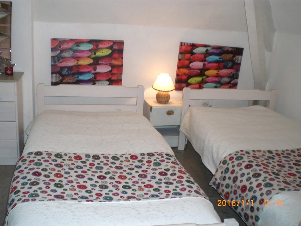 Chambres d'Hôtes Le Clos des Senteurs Malemort Extérieur photo